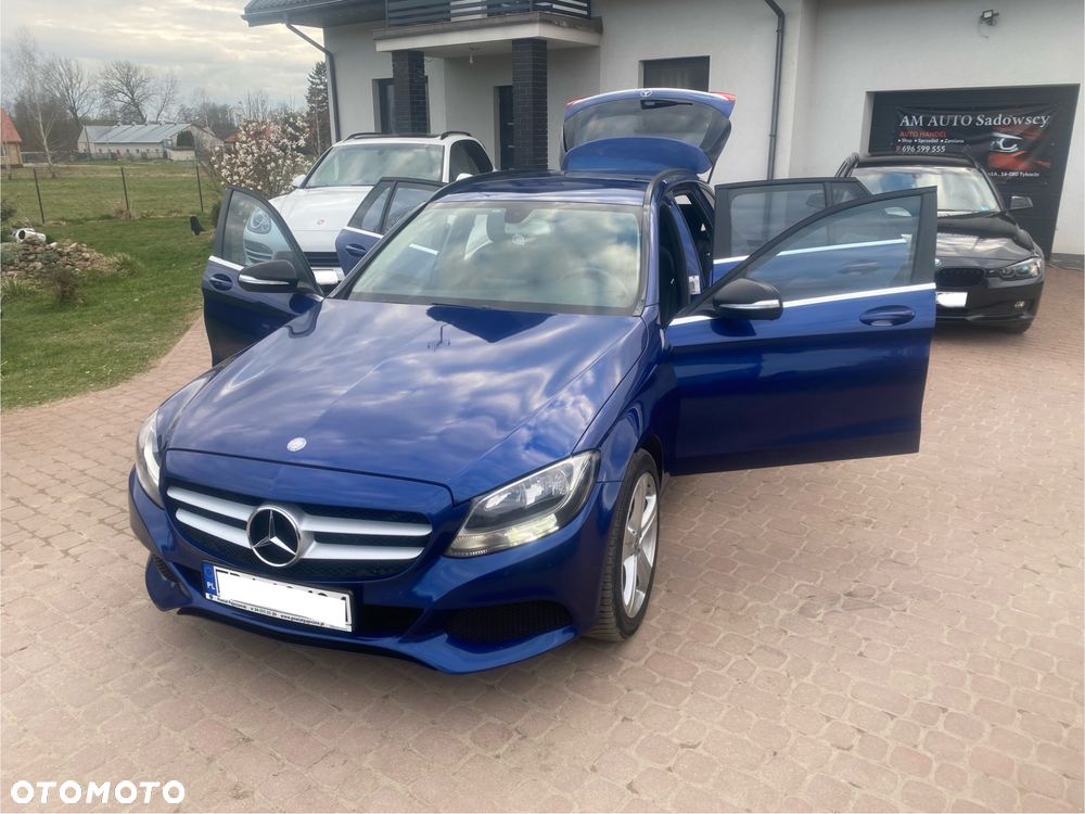 Mercedes-Benz Klasa C 180 BlueTEC 7G-TRONIC Edition 1 - 15