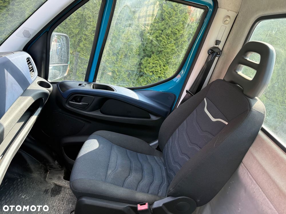 Iveco 35s40 autolaweta - 14