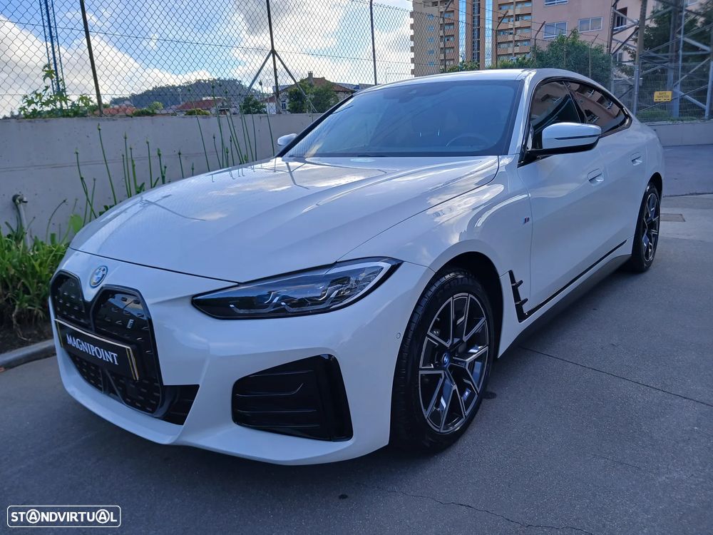 BMW i4 eDrive35 Pack Desportivo M - 1