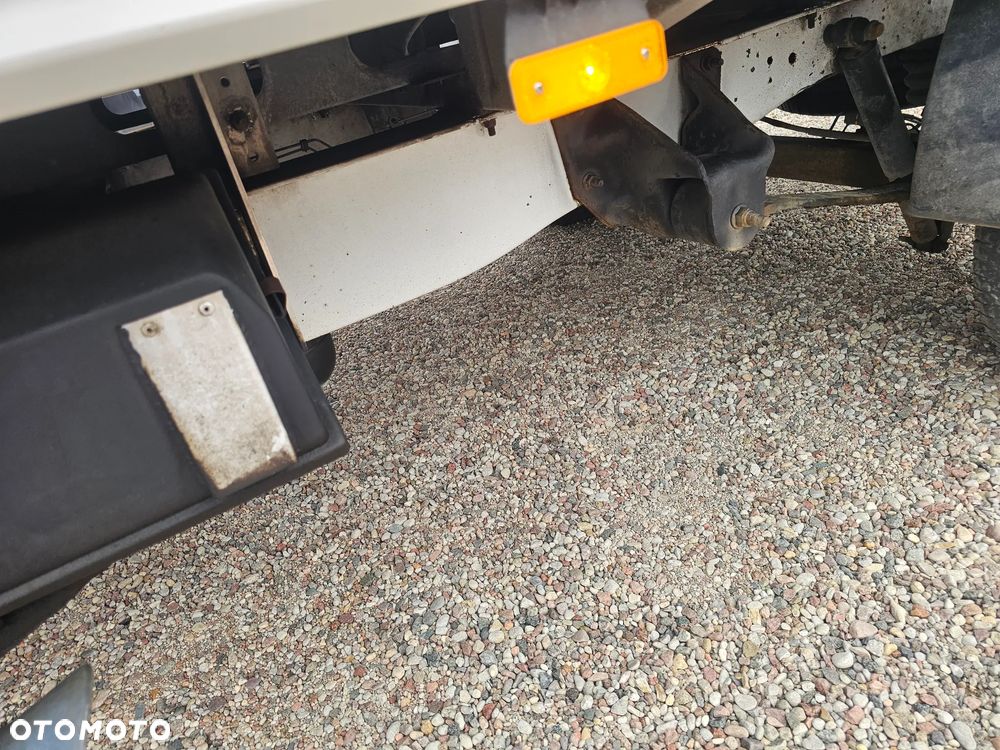 Ford Transit - 19