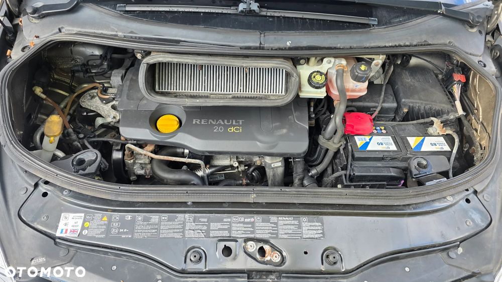 Renault Espace 2.0 dCi FAP Privilege - 17