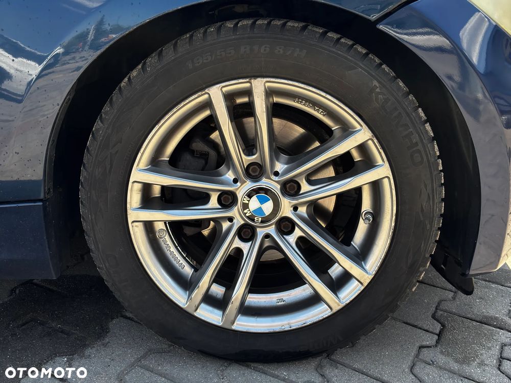 BMW Seria 1 116i - 15