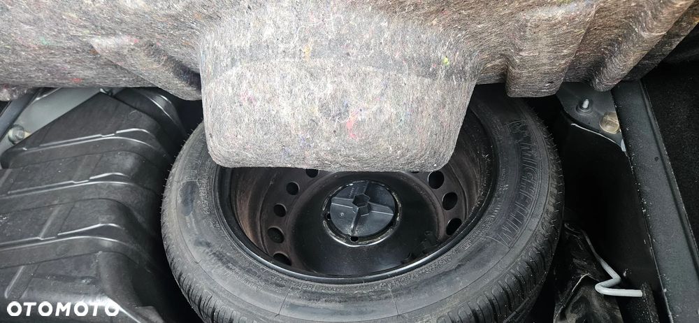 Renault Megane 2.0 140 CVT Bose Edition - 8