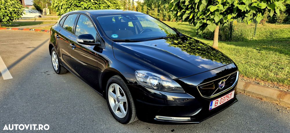 Volvo V40 D2 94g Kinetic - 4