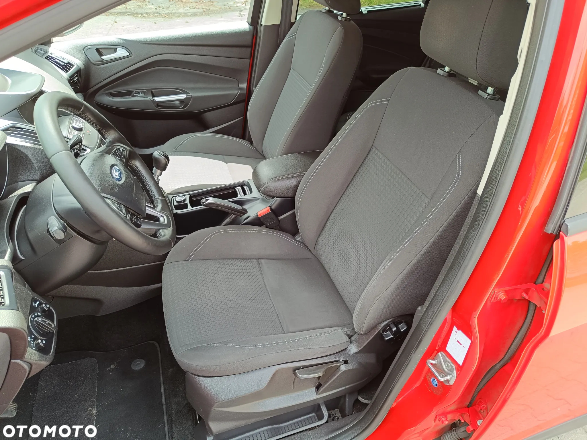 Ford C-MAX 1.5 TDCi Start-Stop-System Titanium - 12