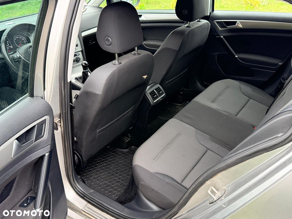 Volkswagen Golf 1.4 TSI BMT Comfortline - 8