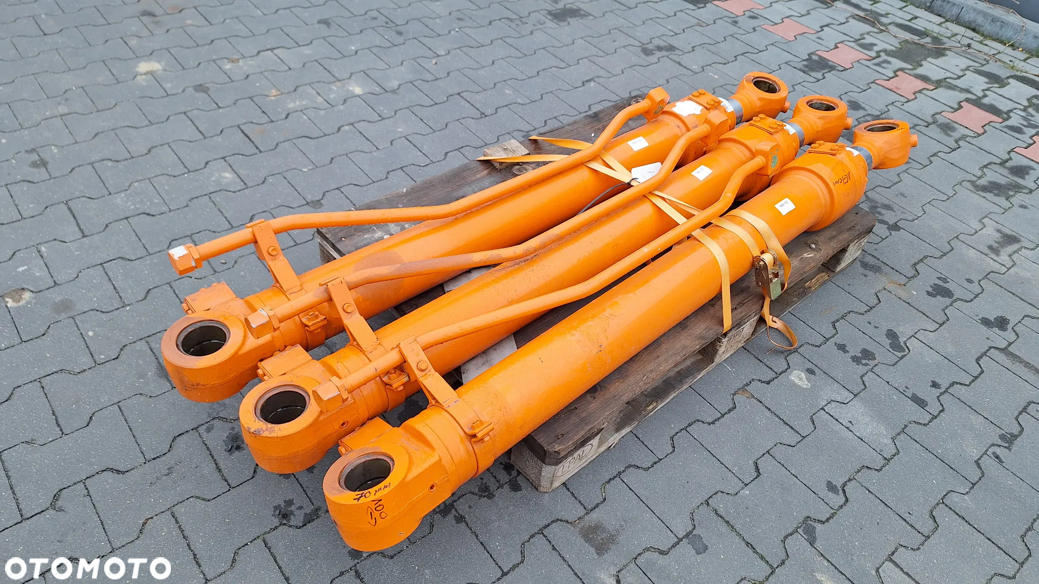 NOWY  Doosan DX140LC  DX160LC Siłownik ramienia górny - 6