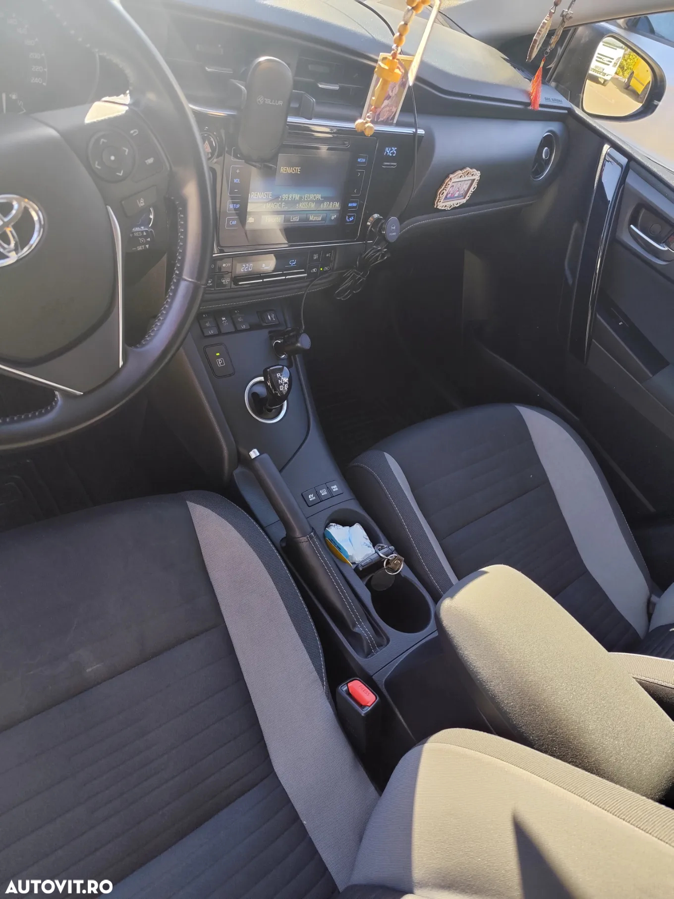 Toyota Auris 1.8 L VVT-i Hybrid Luna - 7