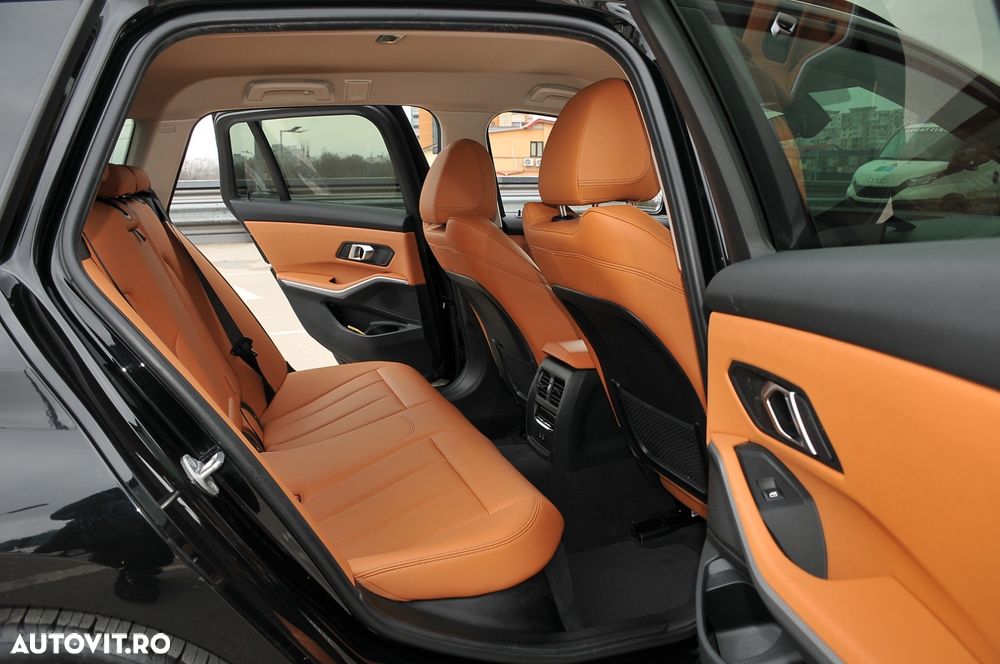 BMW Seria 3 318d AT MHEV - 12