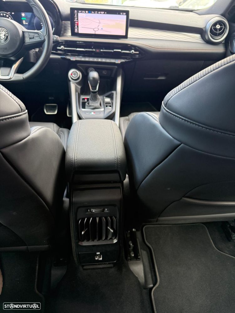 Alfa Romeo Tonale 1.5 Hybrid Sprint - 28