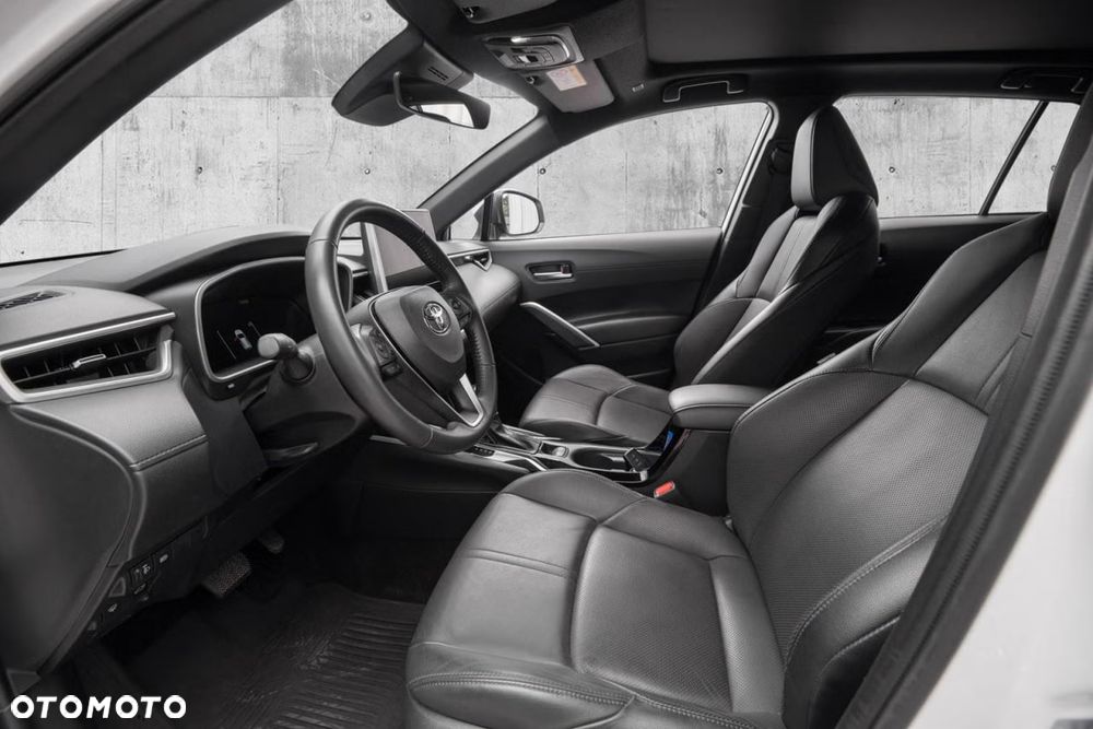 Toyota Corolla Cross 2.0 Hybrid Executive - 15