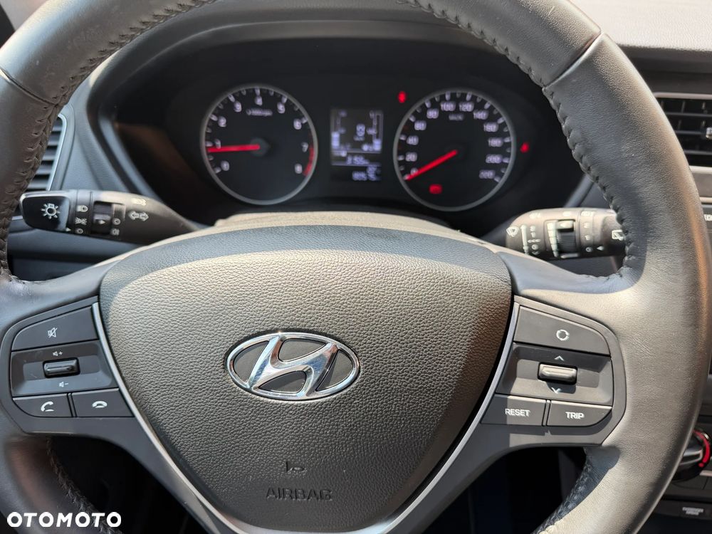 Hyundai i20 1.2 Classic - 10
