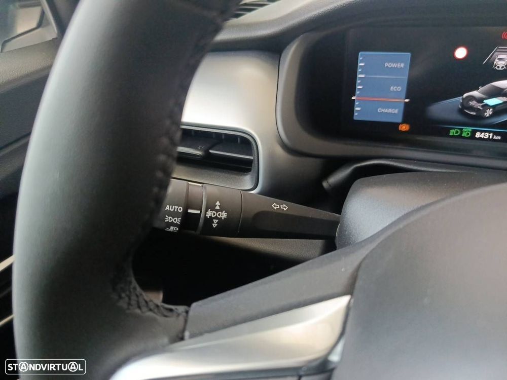 Jeep Avenger Summit - 15