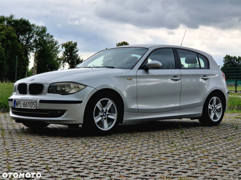 BMW Seria 1 118d - 8