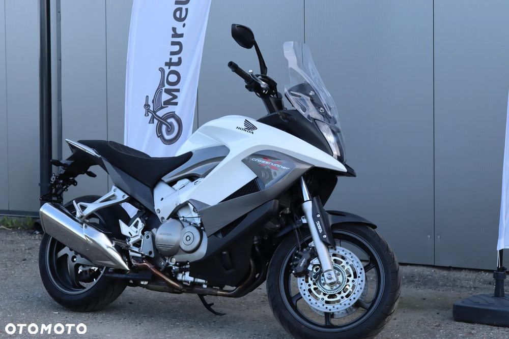 Honda VFR - 2