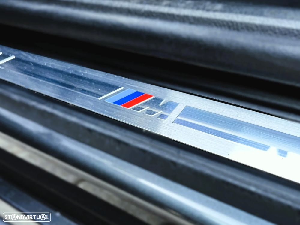 BMW 330 e Pack M Auto - 17