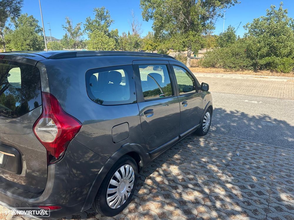Dacia Lodgy 1.5 dCi Confort+ 7L - 6