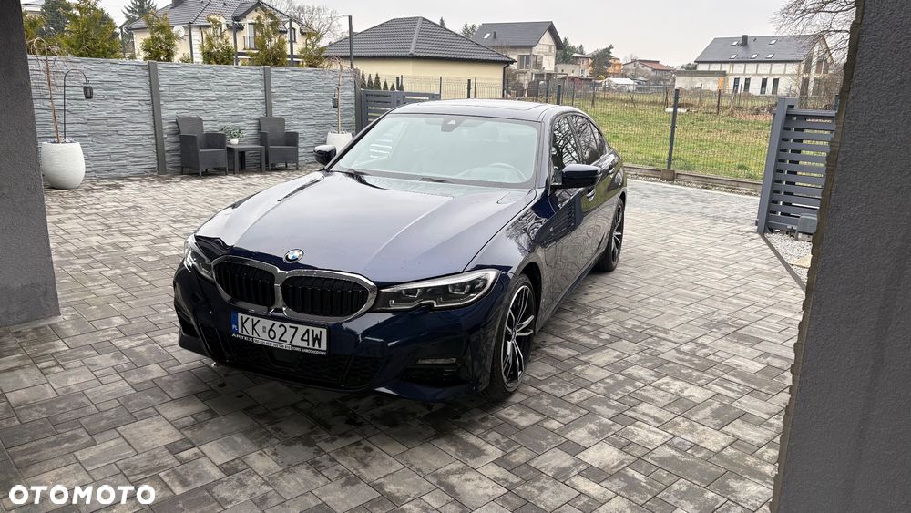 BMW Seria 3 330e M Sport - 3