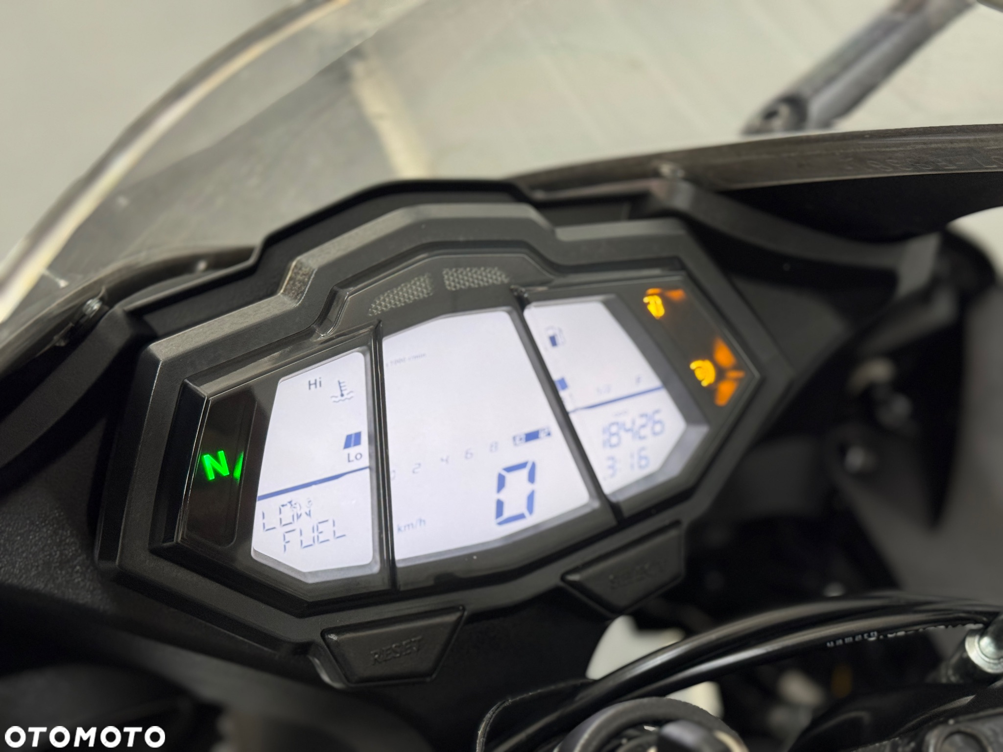 Yamaha R125 - 15