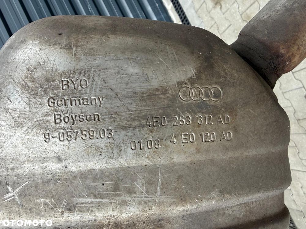 AUDI S8 A8 D3 2.8 FSI BENZYNA WYDECH TŁUMIKI 4E0253611AD 4E0253612AD - 8