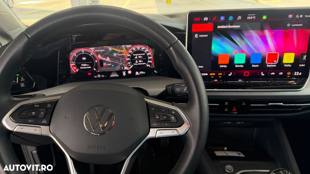 Volkswagen Golf 2.0 TDI Style - 13