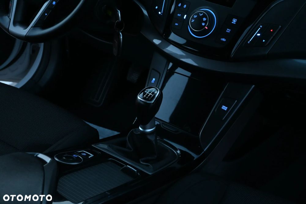 Hyundai i40 - 25