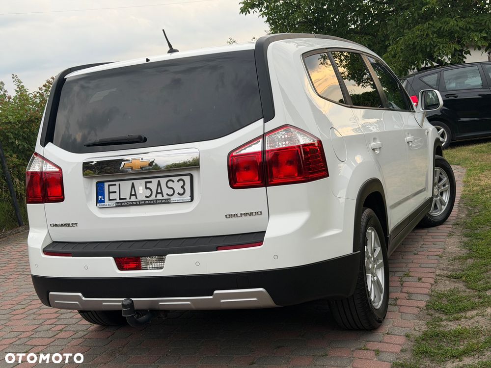 Chevrolet Orlando - 13
