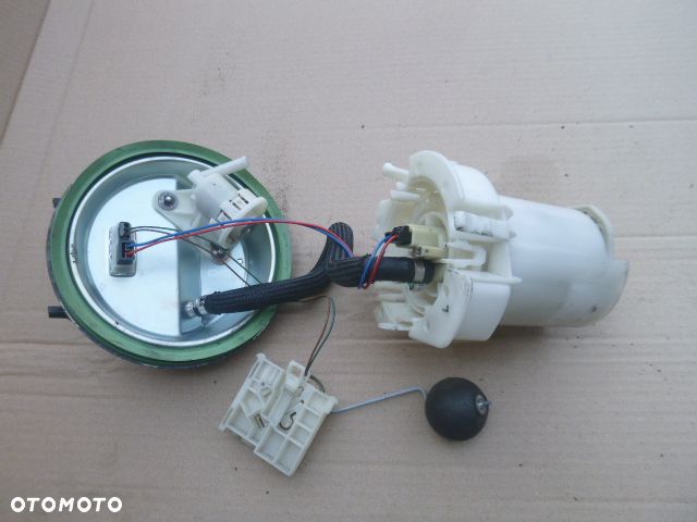 POMPA PALIWA PŁYWAK OPEL CORSA C 1.0 - 11
