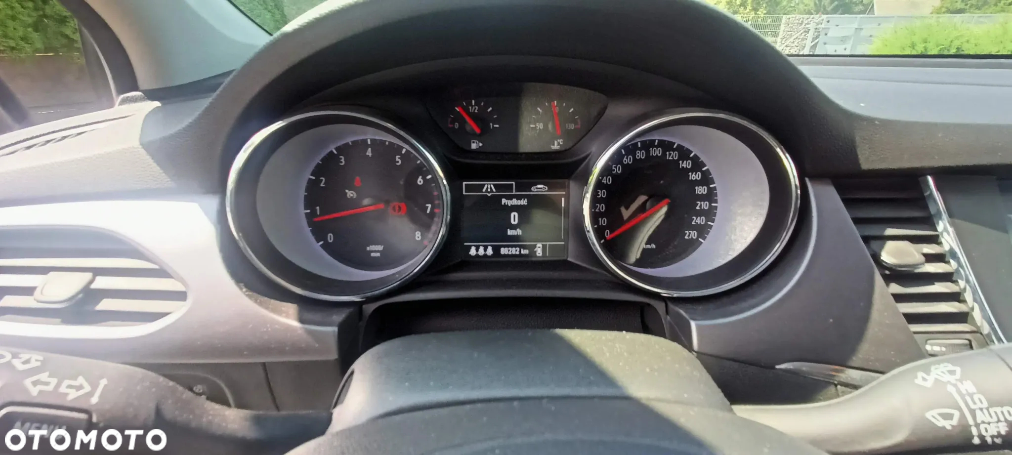 Opel Astra V 1.4 Essentia - 6