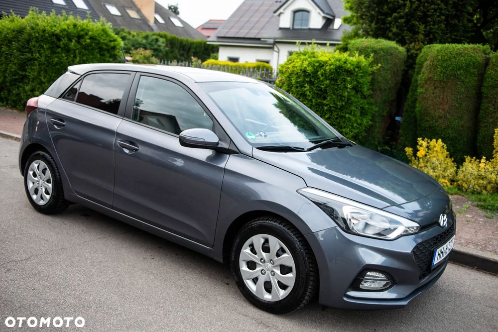 Hyundai i20 blue 1.2 Advantage - 3