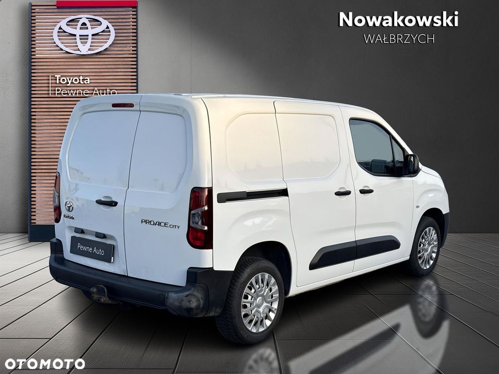 Toyota PROACE CITY - 2