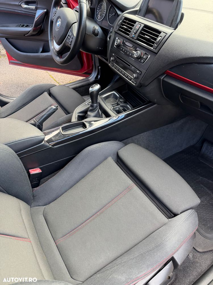 BMW Seria 1 120d Sport Line - 7