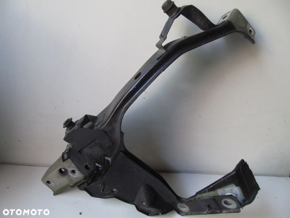 WZMOCNIENIE CZOLOWE OKULAR PRAWY OPEL ZAFIRA B Z20R SLASK WYSYLKA - 1