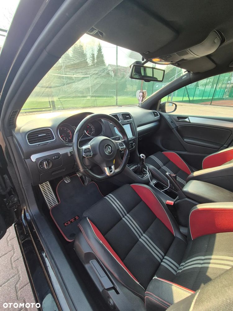 Volkswagen Golf 2.0 TSI GTI - 23