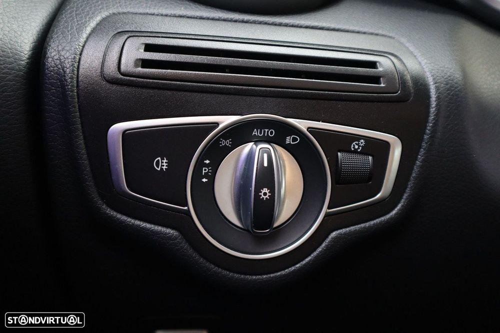 Mercedes-Benz GLC 300 de Coupe 4Matic 9G-TRONIC AMG Line - 33