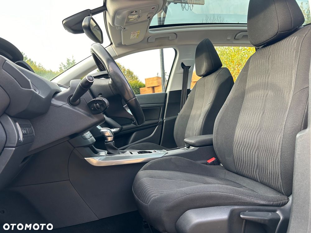 Peugeot 308 BlueHDi 150 Automatik Stop & Start Allure - 23