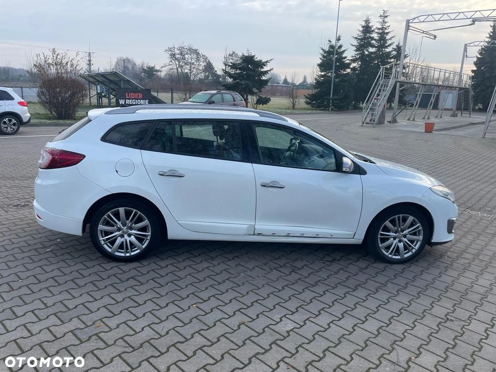 Renault Megane ENERGY dCi 110 GT LINE - 4