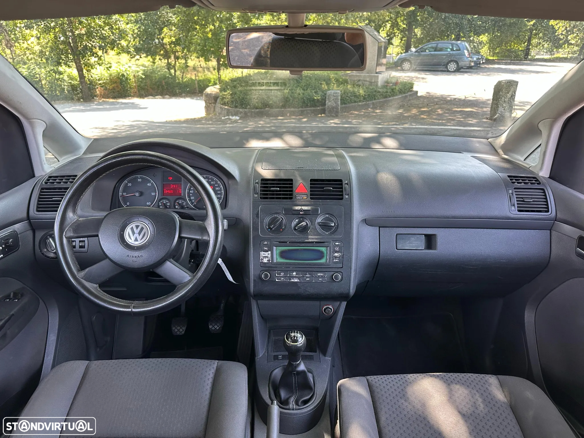 VW Touran 1.9 TDi Highline EC 7L - 10