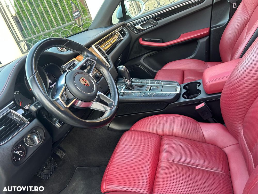 Porsche Macan Standard - 10