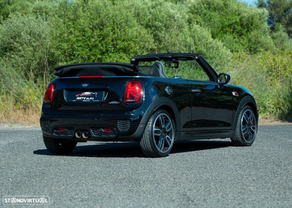 MINI Cabrio John Cooper Works Auto Desportiva - 19