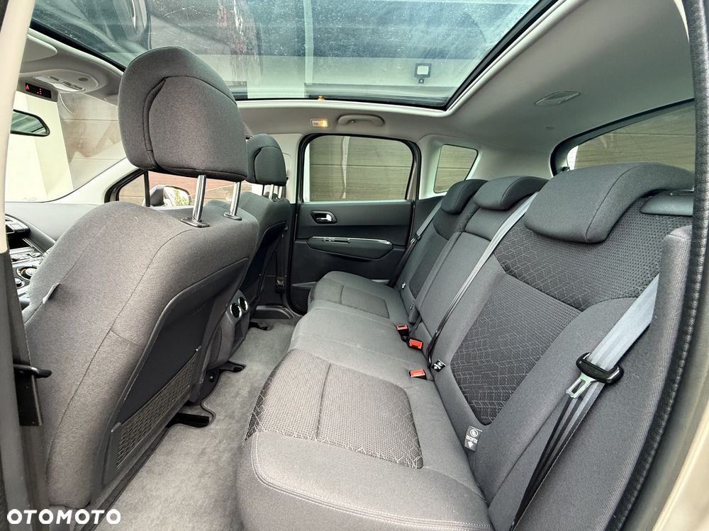 Peugeot 3008 1.6 THP Style - 18