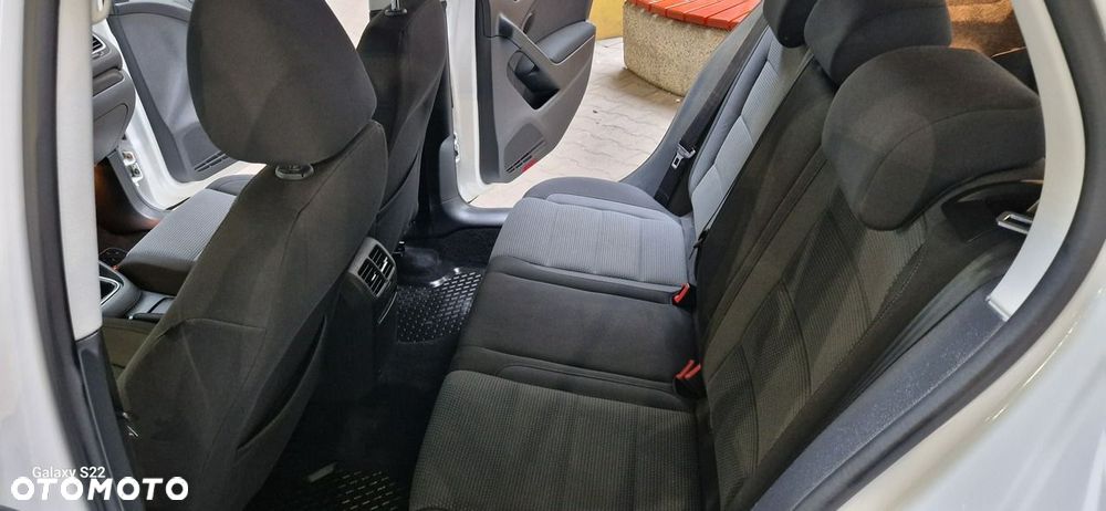 Volkswagen Golf - 18