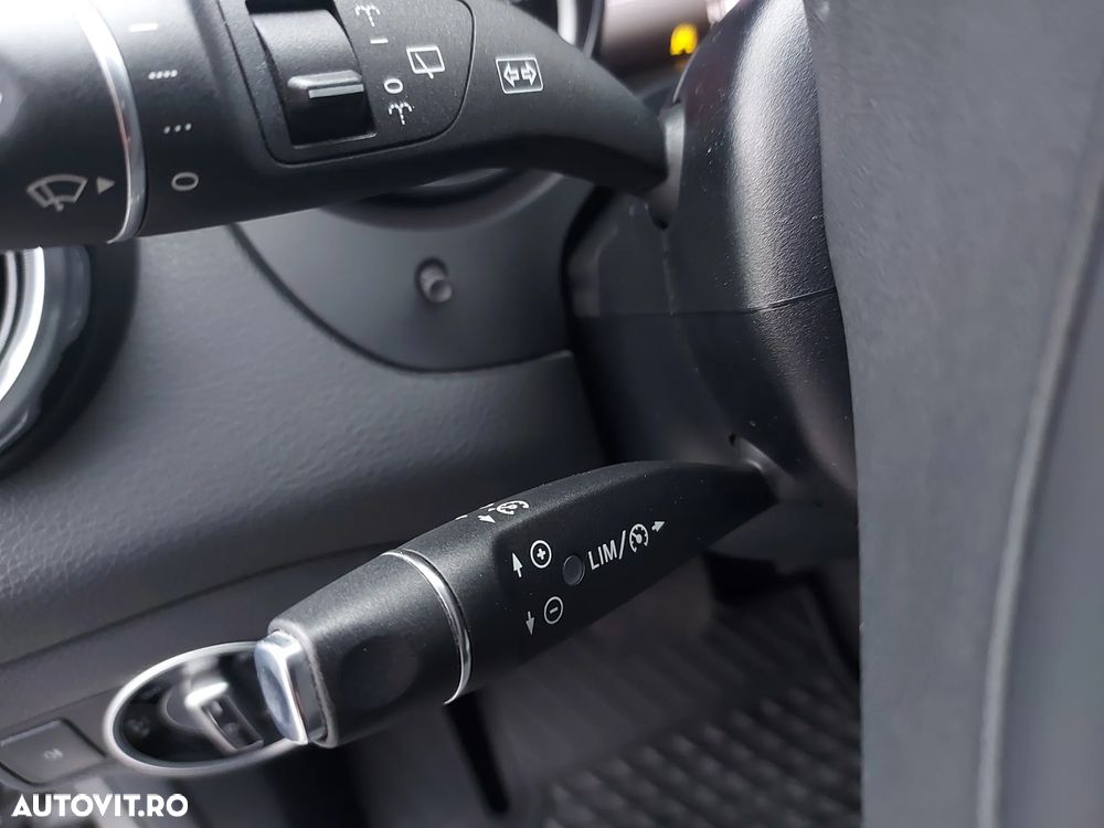 Mercedes-Benz GLA 200 d 4MATIC Aut. - 23