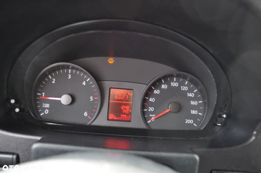 Volkswagen Crafter - 12