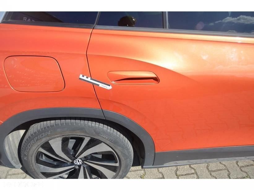 Volkswagen ID.6 - 29