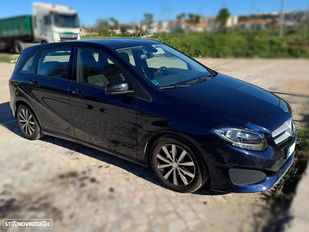 Mercedes-Benz B 180 (CDI) d Urban - 2