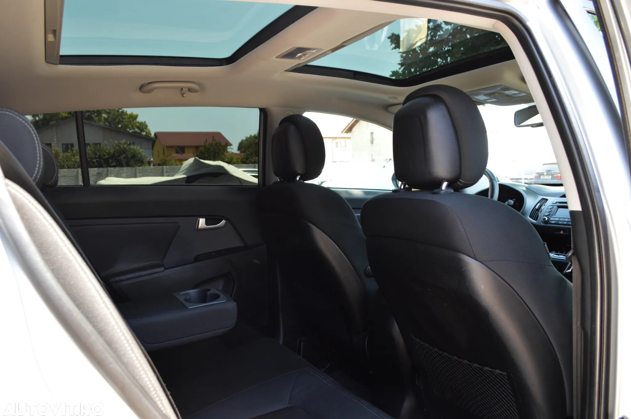Kia Sportage 1.7 CRDI 2WD Attract - 27