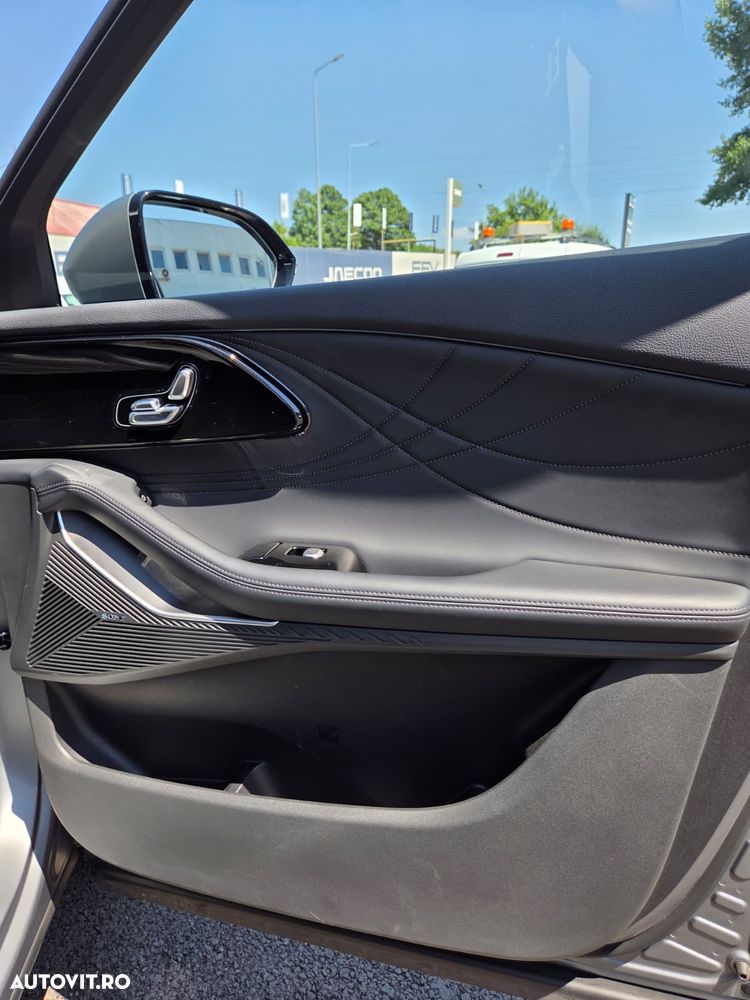 Omoda 9 1.5 TGDI 3DHT PHEV Exclusive - 29