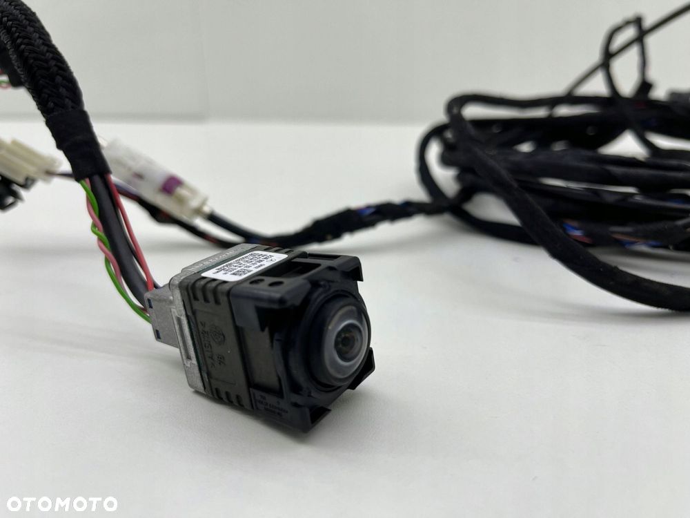 MERCEDES W246 LCI KAMERA COFANIA INSTALACJA DO KAMERY KOMPLET A2469056103 - 2