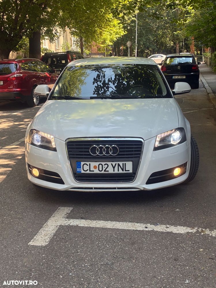 Audi A3 1.6 MPI Ambition - 1